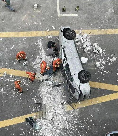 国产新能源翻车视频,揭秘电池隐患与安全挑战